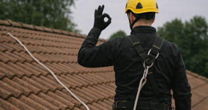 manutenzione pulizia della grondaia